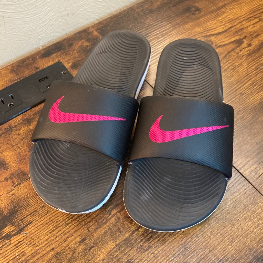 Nike Kawa Slide Black Pink Swoosh Comfort Sandals 834588-060 Womens 7